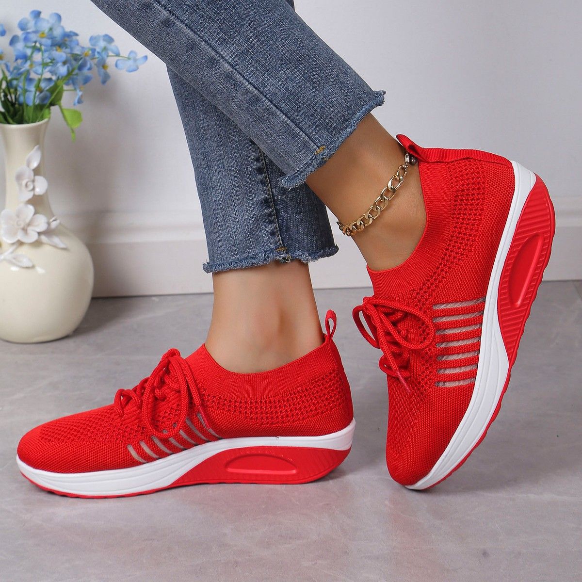 Platform Height Increasing Breathable Plus Size Front Lace-up Flat Shoes