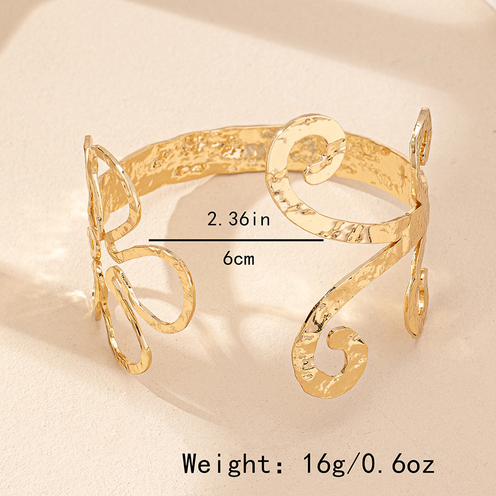 Creative Design Sense Metal Hollow Leaves Flowers Lines Ladies Open-ended Bracelet