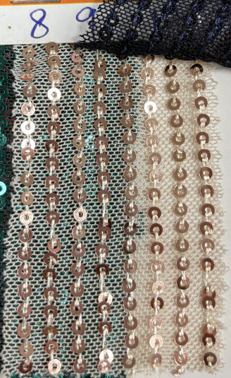 495407713-76