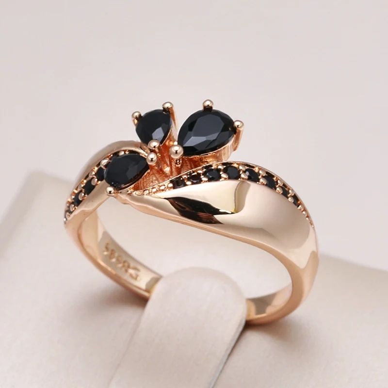 French Luxury Black Zircon Floral Women's Ring