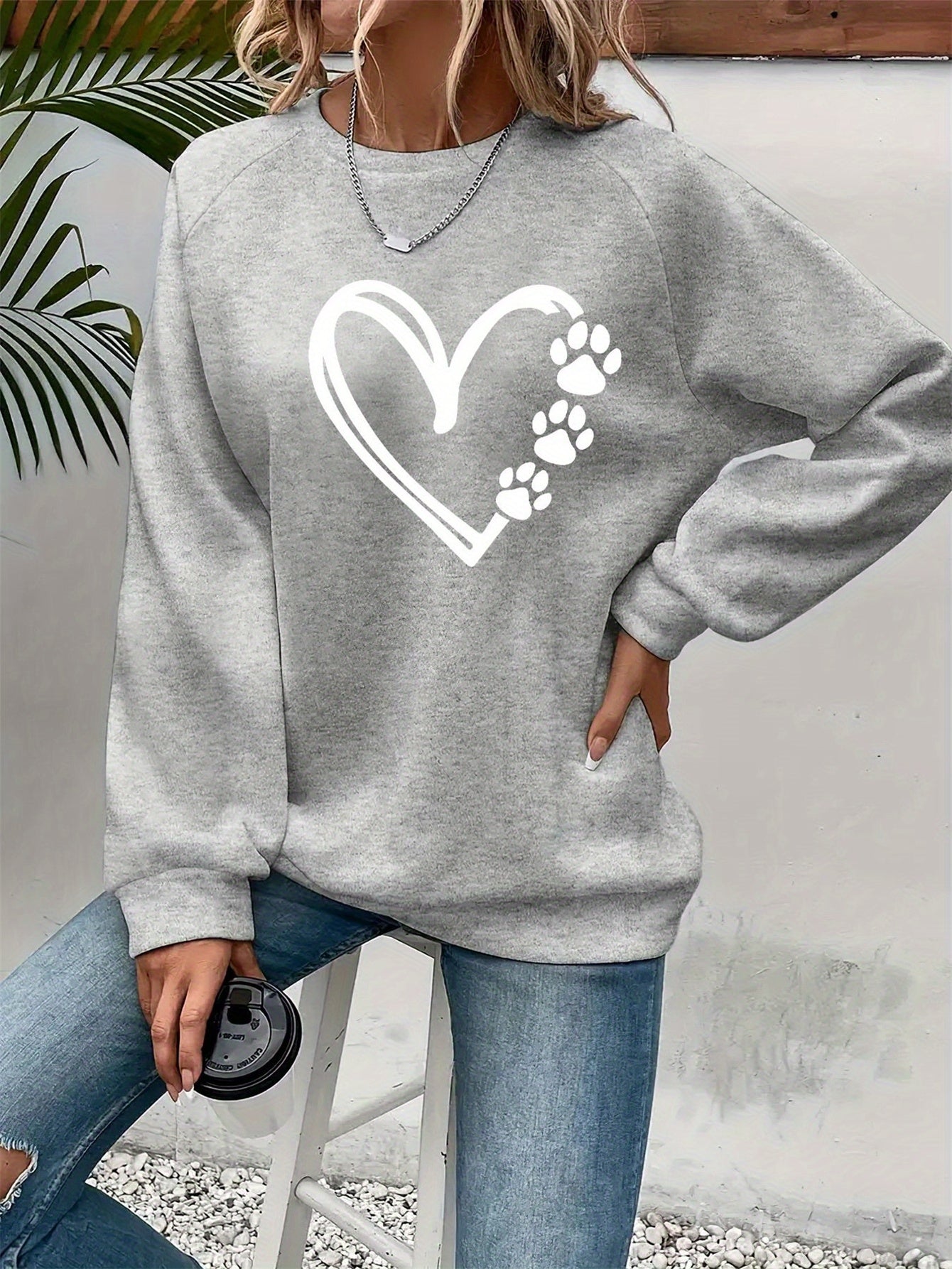 Round Neck Sweatshirt