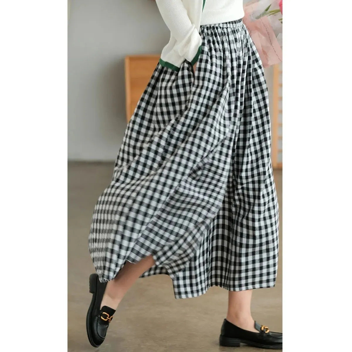 Plus Size Imitation Cotton And Linen Plaid Casual Cropped Pants For Women